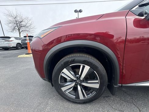 Used 2023 Nissan Rogue SL AWD/4WD image 18