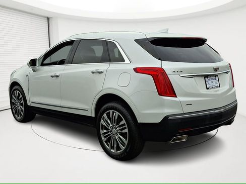 Used 2017 Cadillac XT5 Premium Luxury image 6