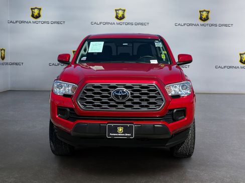Used 2022 Toyota Tacoma SR image 8