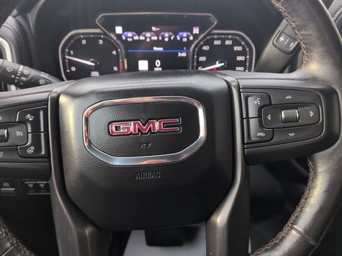 Used 2020 GMC Sierra 2500 AT4 w/ AT4 Premium Package image 35