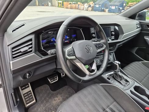 Used 2023 Volkswagen Jetta Sport FWD image 14