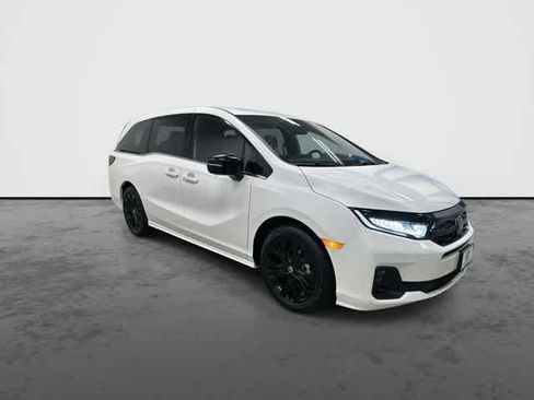 Certified 2026 Honda Odyssey Sport-L image 5