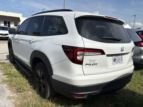 Used 2022 Honda Pilot TrailSport image 8