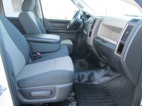 Used 2011 RAM 1500 ST w/ ST Popular Equipment Group AWD/4WD image 14