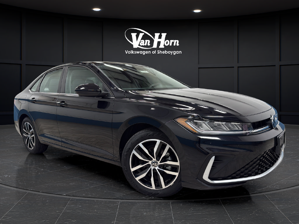 Used 2025 Volkswagen Jetta SE FWD image 1