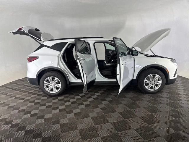 Used 2022 Chevrolet Blazer LT AWD/4WD image 15
