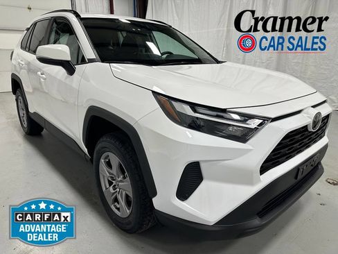 Used 2025 Toyota RAV4 XLE FWD image 1