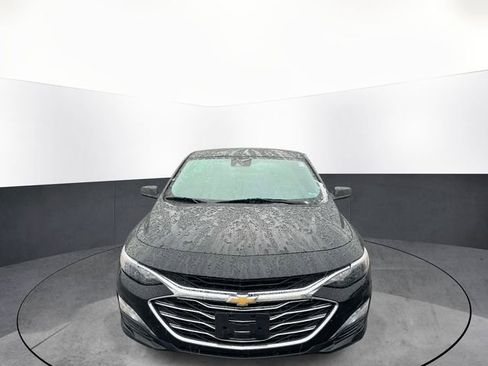 Used 2023 Chevrolet Malibu LT FWD image 2