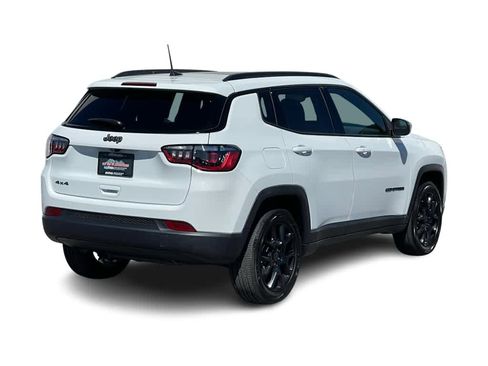New 2025 Jeep Compass Latitude w/ Sun & Sound Group image 7