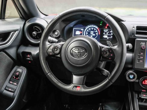 Used 2025 Toyota GR86 w/ ALL Weather Mat Package (TMS) image 16