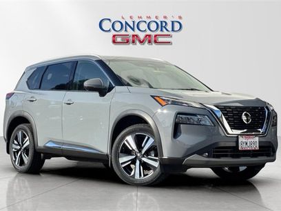 Used 2021 Nissan Rogue SL w/ Premium Package