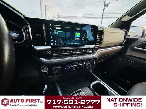 Used 2022 Chevrolet Silverado 1500 LTZ w/ Technology Package image 13