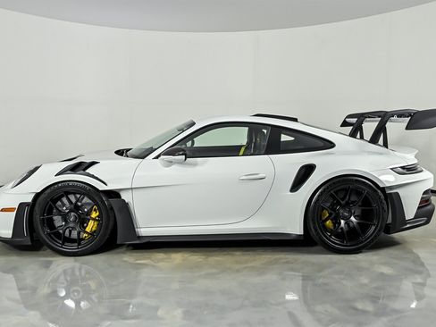 Used 2024 Porsche 911 GT3 RS RWD image 6