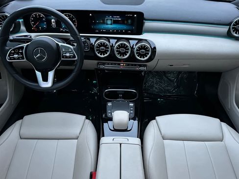 Used 2022 Mercedes-Benz A 220 A 220 image 12