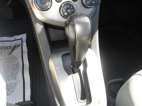 Used 2012 Chevrolet Sonic LS image 13