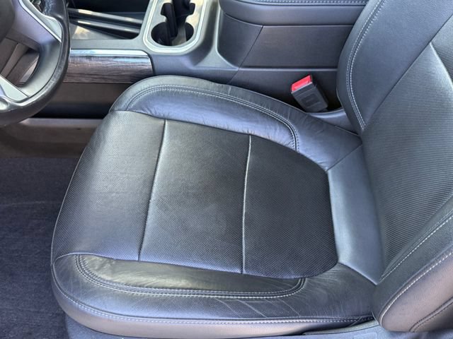 Used 2020 Chevrolet Silverado 2500 LTZ w/ LTZ Plus Package AWD/4WD image 17
