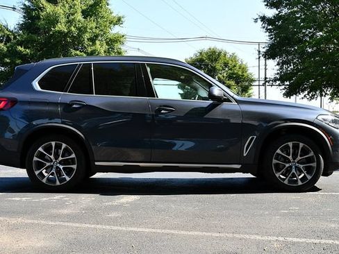 Used 2021 BMW X5 xDrive40i w/ Convenience Package AWD/4WD image 8