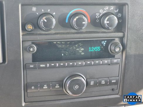 Used 2024 GMC Savana 2500 w/ Driver Convenience Package image 24