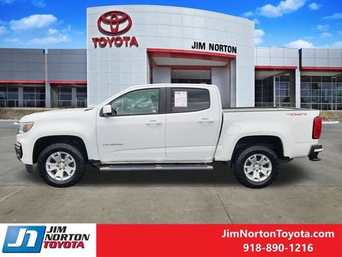 Used 2022 Chevrolet Colorado LT w/ LT Convenience Package AWD/4WD image 5