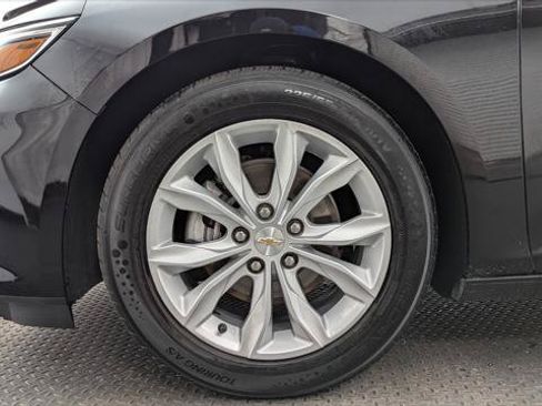 Used 2025 Chevrolet Malibu LT FWD image 30