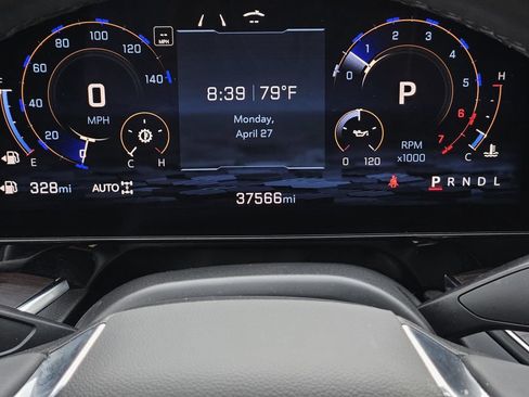 Used 2025 Chevrolet Tahoe Z71 AWD/4WD image 22