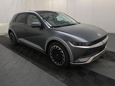 Used 2024 Hyundai Ioniq 5 Limited AWD/4WD image 2