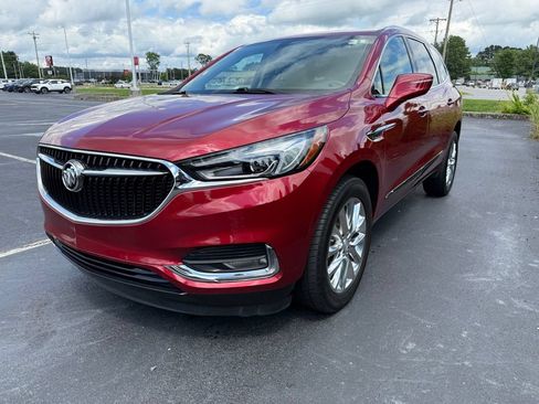 Used 2019 Buick Enclave Essence FWD image 6