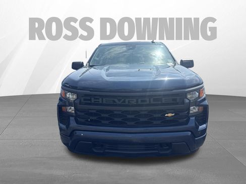 Used 2022 Chevrolet Silverado 1500 Custom RWD image 2