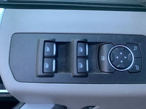 Used 2019 Subaru Forester Limited image 28