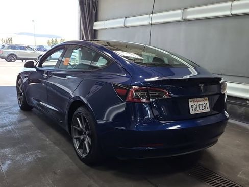 Used 2023 Tesla Model 3 Standard Range RWD image 3