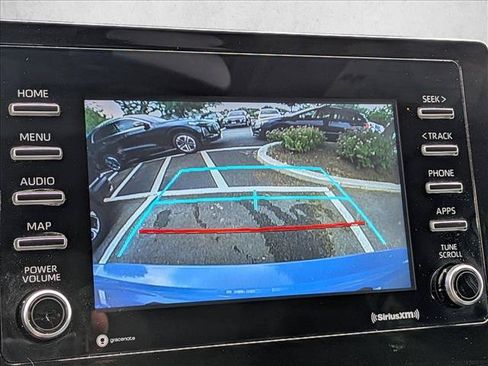 Used 2024 Toyota Camry SE FWD image 11