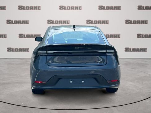 New 2026 Toyota Prius Plug-In Hybrid FWD image 4