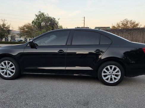 Used 2015 Volkswagen Jetta SE image 6