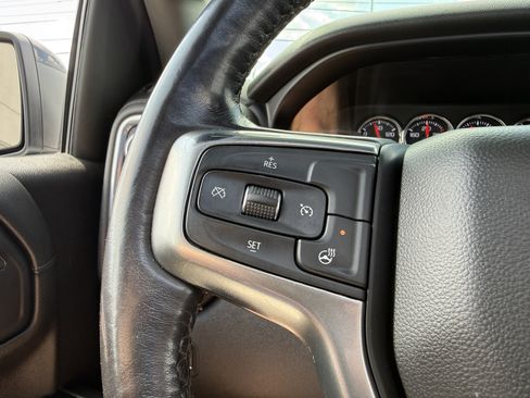 Used 2021 Chevrolet Silverado 1500 LT Trail Boss w/ Convenience Package II AWD/4WD image 18