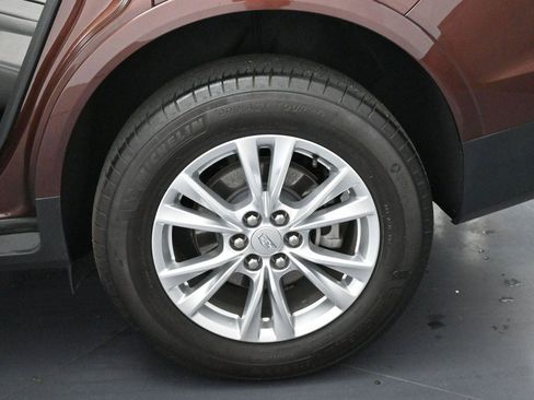 Certified 2023 Cadillac XT5 Luxury FWD image 37