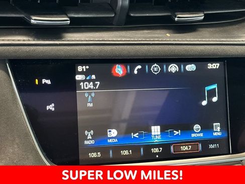 Used 2018 Cadillac XT5 Platinum w/ Driver Assist Package AWD/4WD image 17