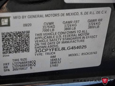 Used 2020 Chevrolet Silverado 1500 LT Trail Boss w/ Midnight Edition AWD/4WD image 29