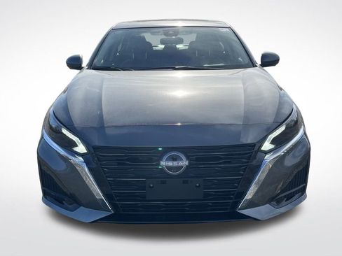 New 2025 Nissan Altima 2.5 SL image 8
