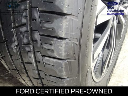 Certified 2022 Ford Escape SEL w/ SEL Stealth AWD Package image 11