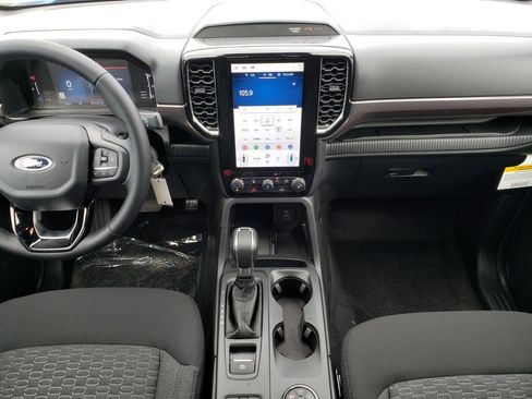 New 2025 Ford Ranger XLT image 17