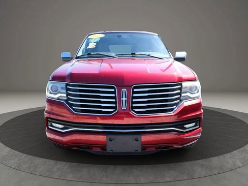 Used 2015 Lincoln Navigator 4WD image 8
