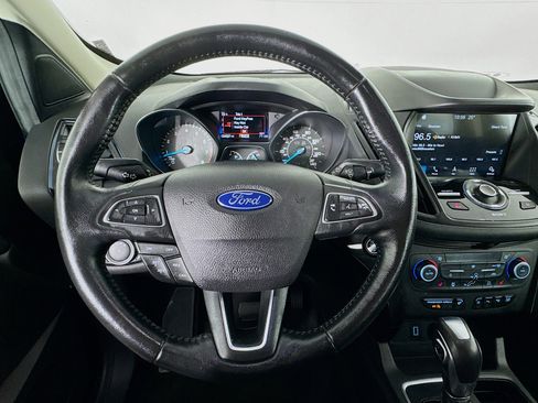 Used 2019 Ford Escape Titanium image 11
