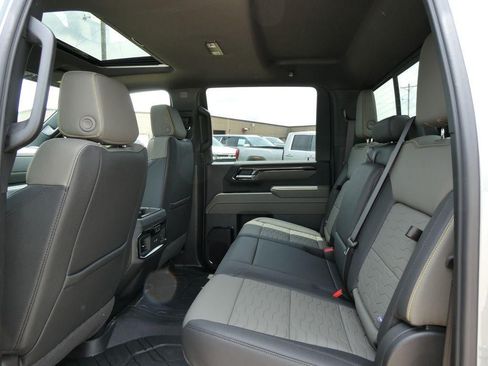 New 2026 Chevrolet Silverado 2500 ZR2 w/ LPO, Dark Essentials Package AWD/4WD image 15