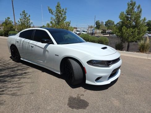 Used 2023 Dodge Charger Scat Pack w/ Daytona Edition Group RWD image 3