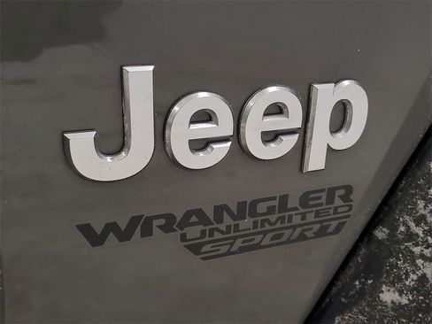 Used 2020 Jeep Wrangler Unlimited Sport S image 7