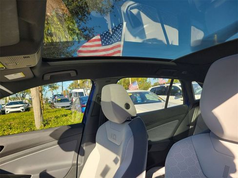 Used 2022 Volkswagen ID.4 Pro S image 15