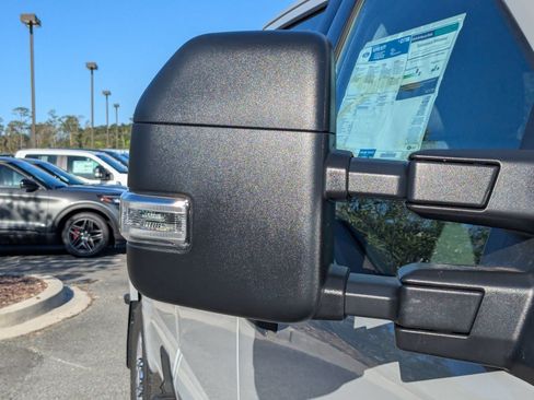 New 2026 Ford F250 XLT w/ FX4 Off-Road Package AWD/4WD image 13