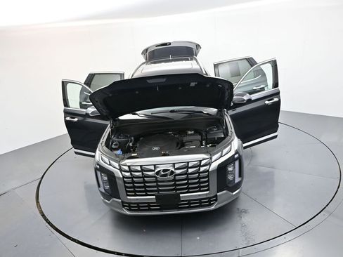 Used 2024 Hyundai Palisade Calligraphy image 42