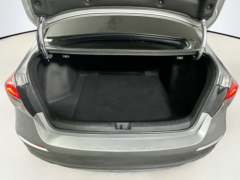 Used 2022 Honda Civic EX image 30