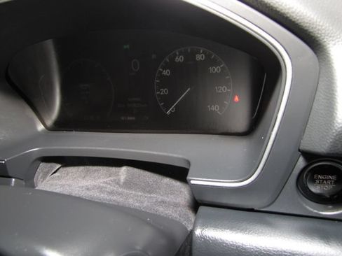 Certified 2025 Honda Pilot Sport image 4